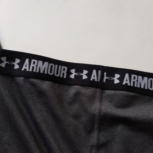 Under Armour - Picture 3 of 3
